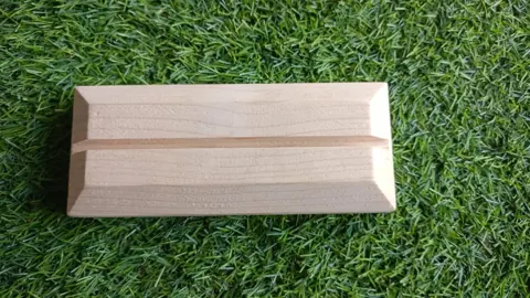 Name plate stand 6 inch