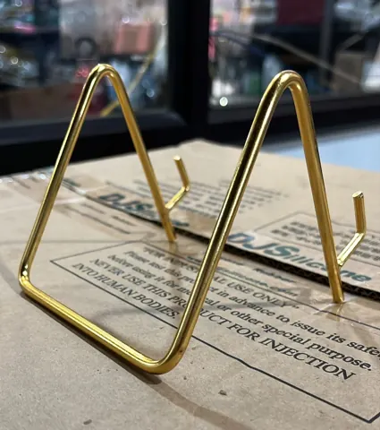 Metal stand/ 4 INCH