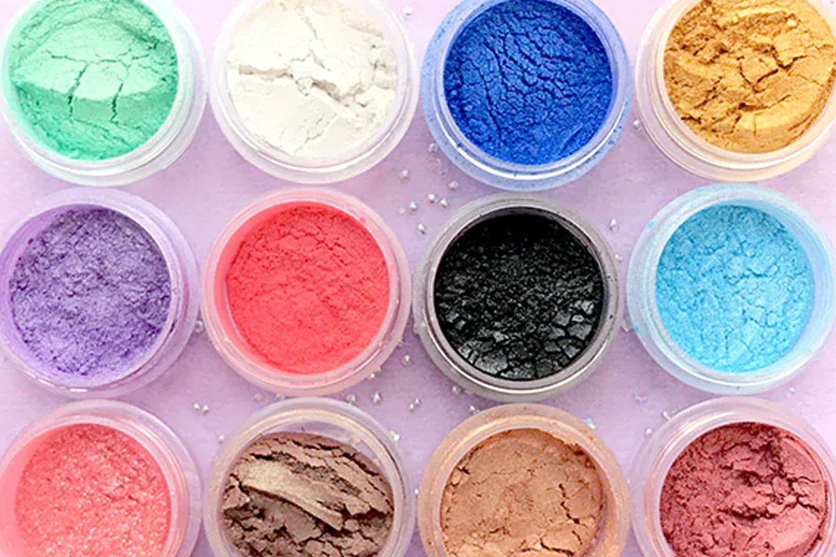Mica Powder/Min.Qty-12 pkt