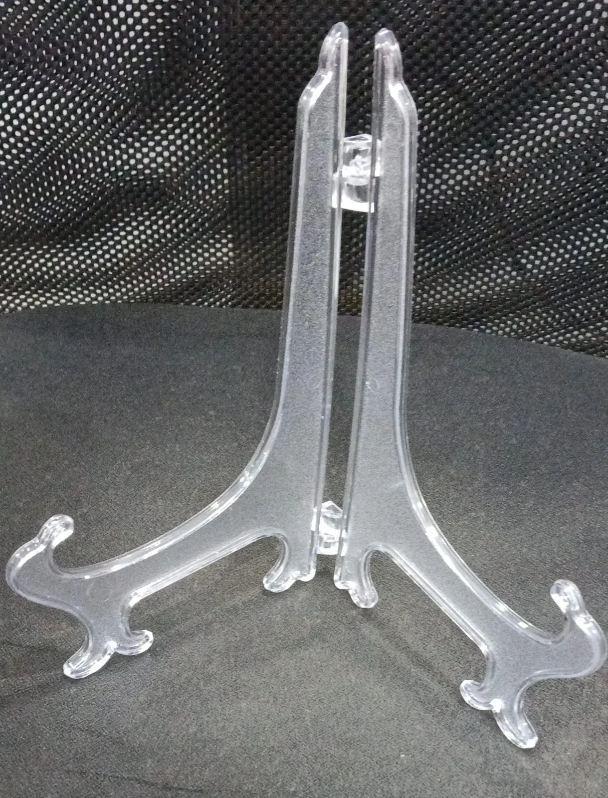 Acrylic Stand8inch /Min.Qty-12 Pcs