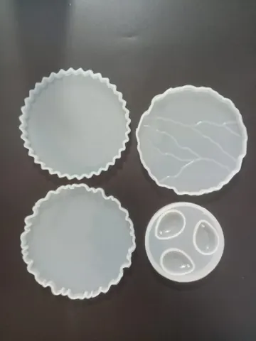 4inch 3pcs coaster,1pcs dropper mould 10cm 7mm depth