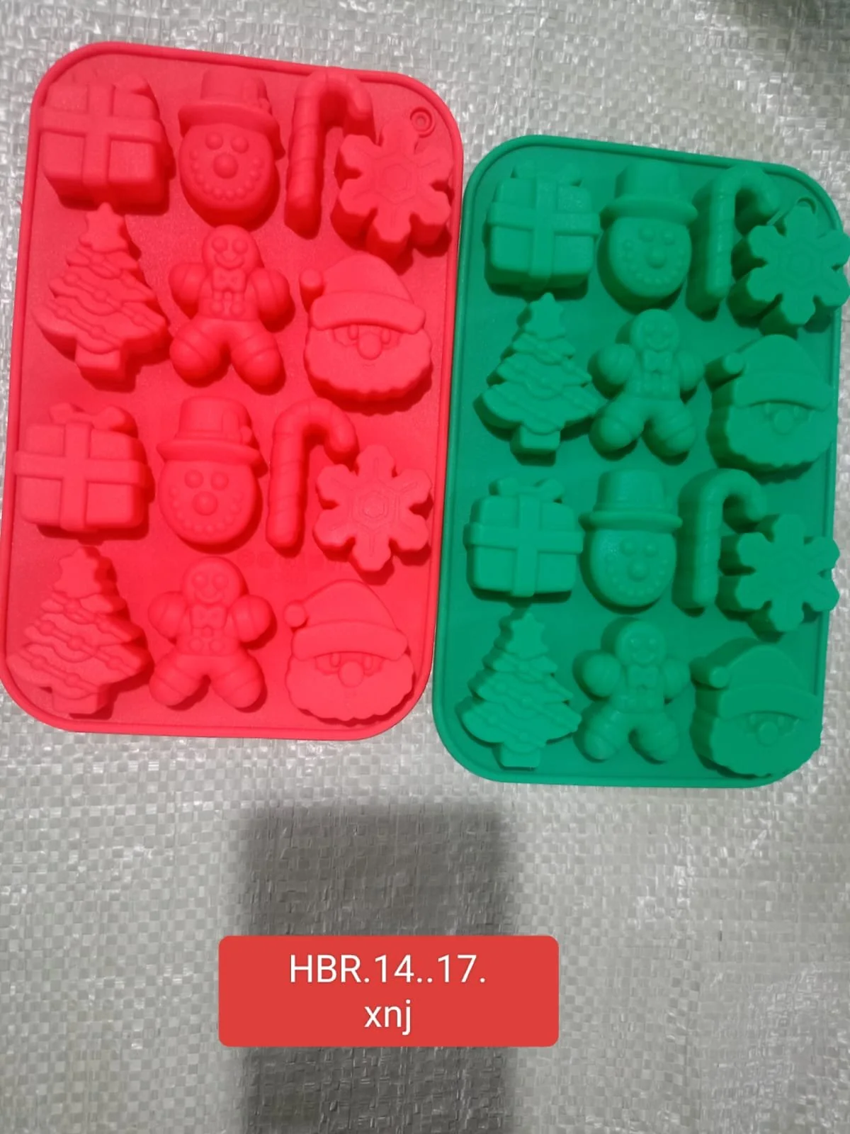 HBR35A-17 14 cavity chrishmas mould