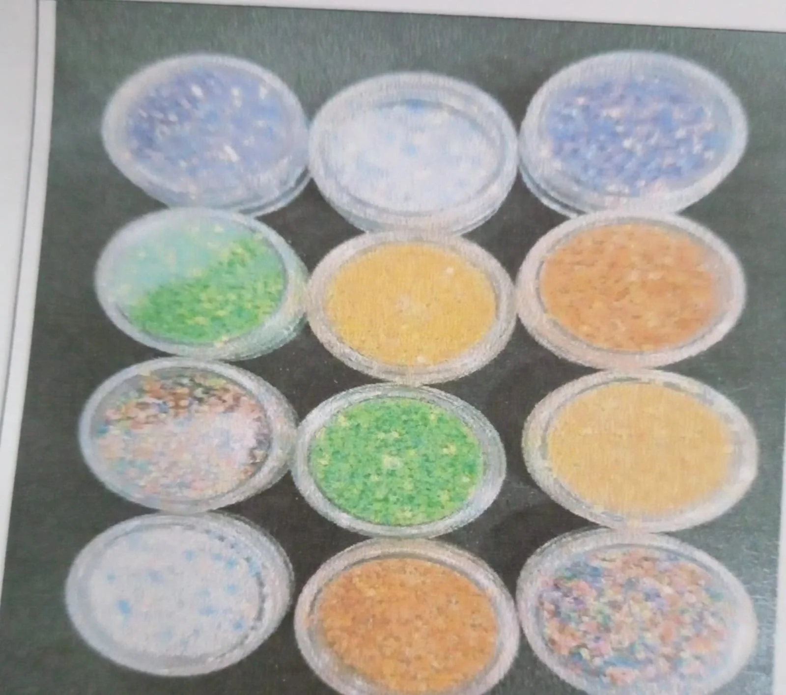 Round gliter QTY-min 12 pcs