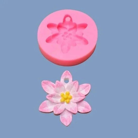 Pink single flower mould size-7.5*1.7