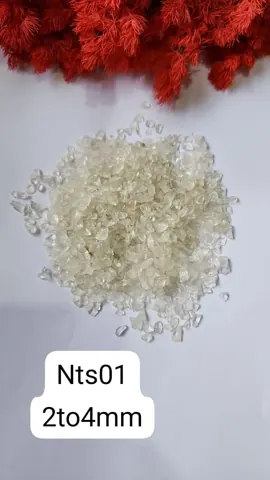 NATURAL STONE OFF WHITE 2 TO 4mm 1 kg Bag