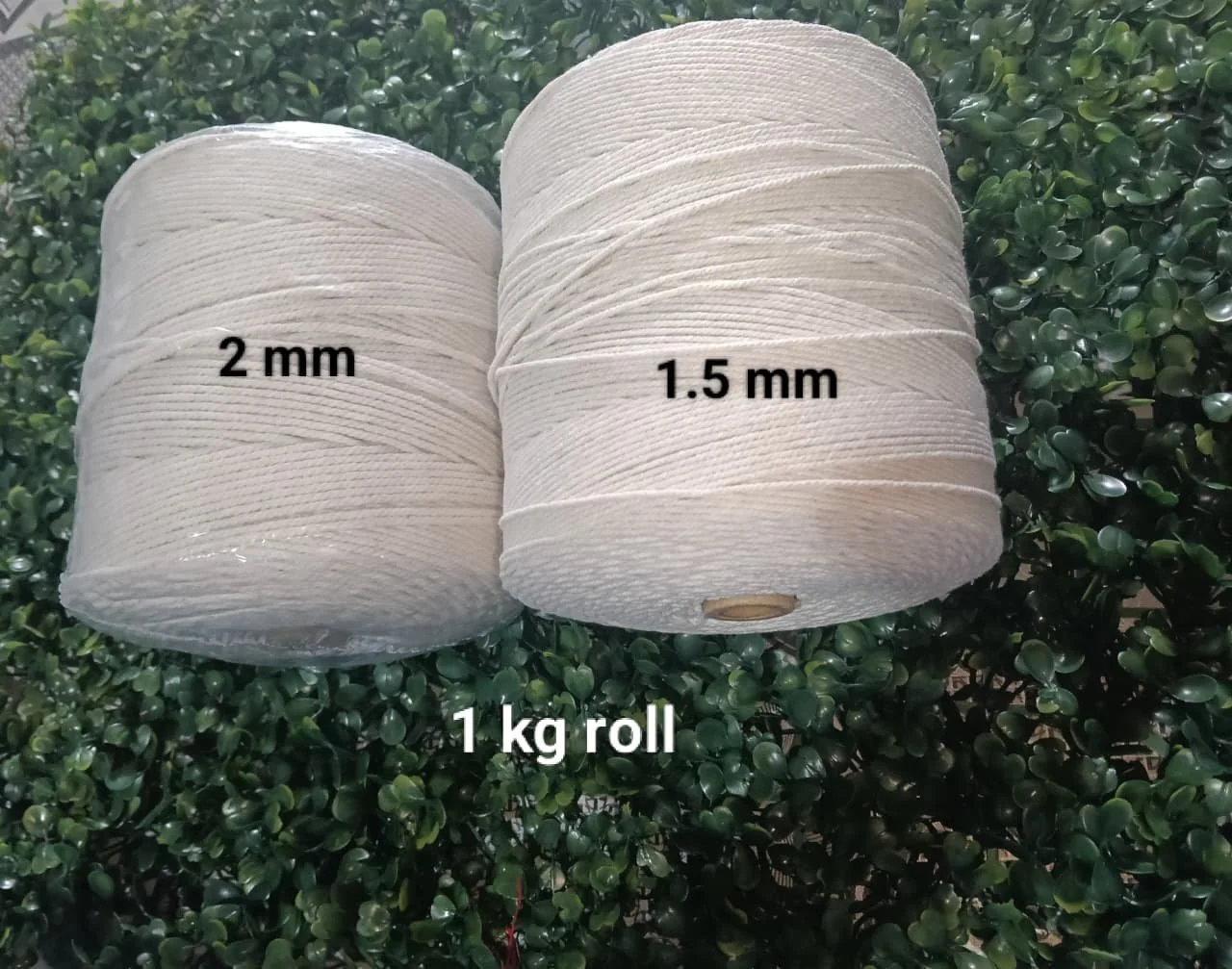 white 1 kg tread 2 mm and 1.5 mm