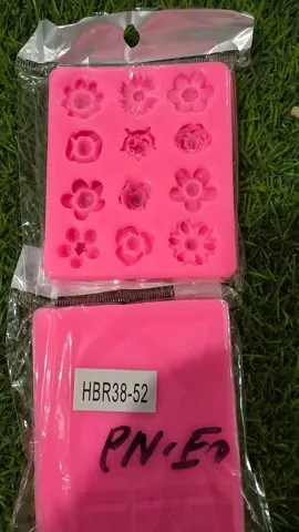 HBR 38-52 12 Cavity Flower Mould