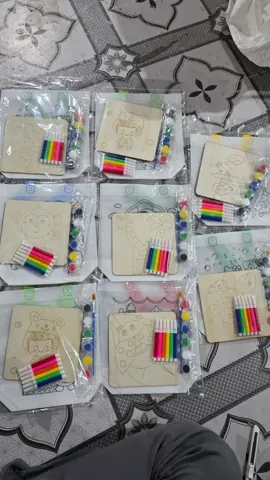 HBR22-56 wooden colour pen kit