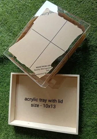 WNTL21 Acrylic tray with lid size 10×13
