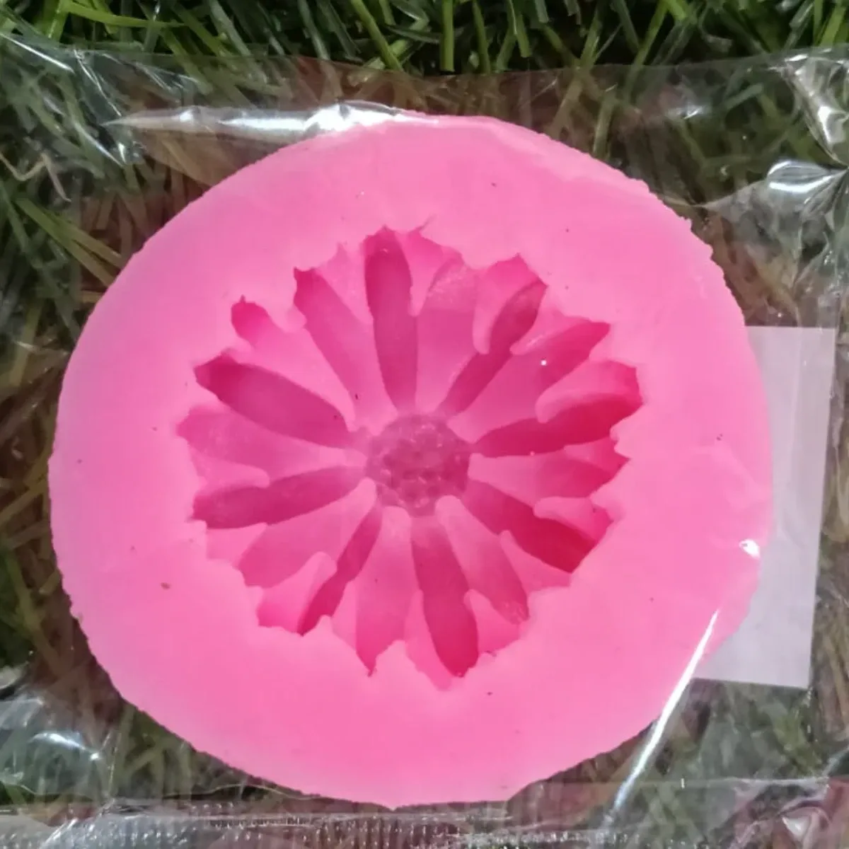 mini flower pink mould